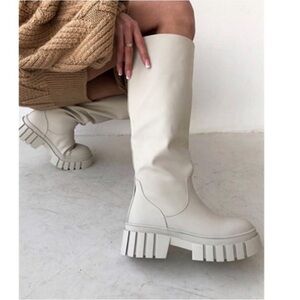 Zara New l! Viral Chunky Rubberized Tall Stylish Winter Combat Boots